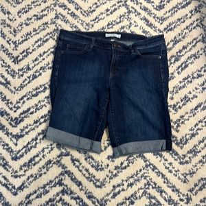 Bermuda jean shorts dark wash